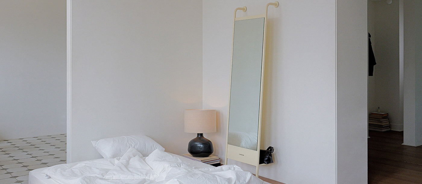 Hangers & Mirrors