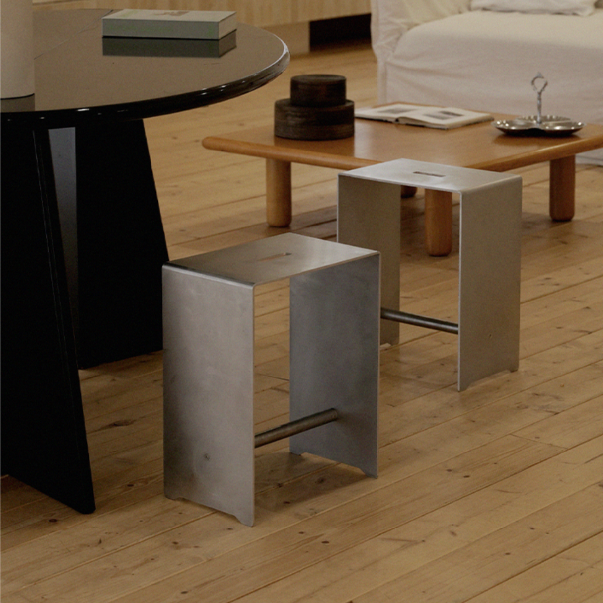 rhombus lab・Aluminium Stool 430 鋁製矮凳