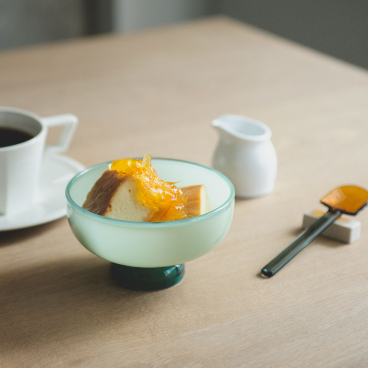 amabro・SNOW BOWL 牛奶玻璃碗