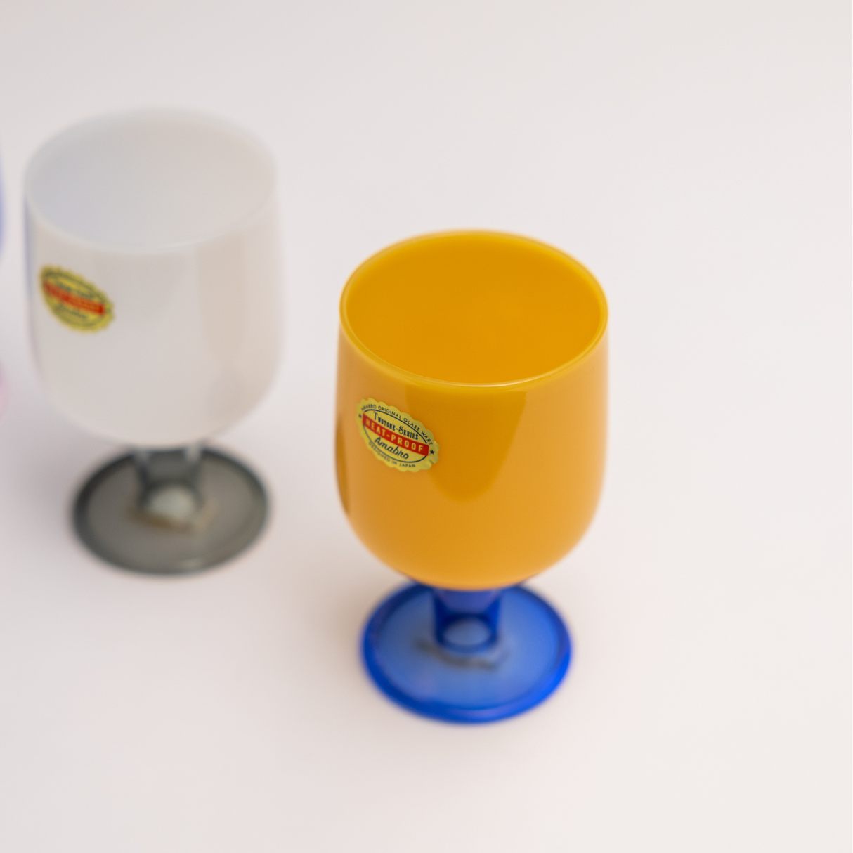 amabro・TWO TONE WINE GLASS 玻璃高腳杯