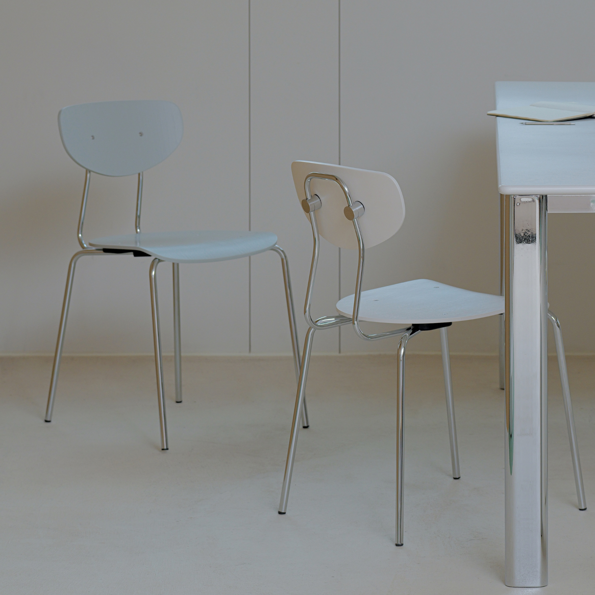 rareraw・ALTER CHAIR 單人靠背餐桌椅