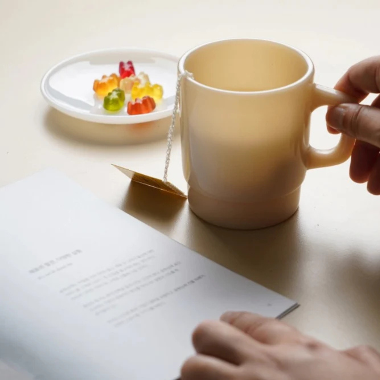 uns・Milk Glass Mug 玻璃杯