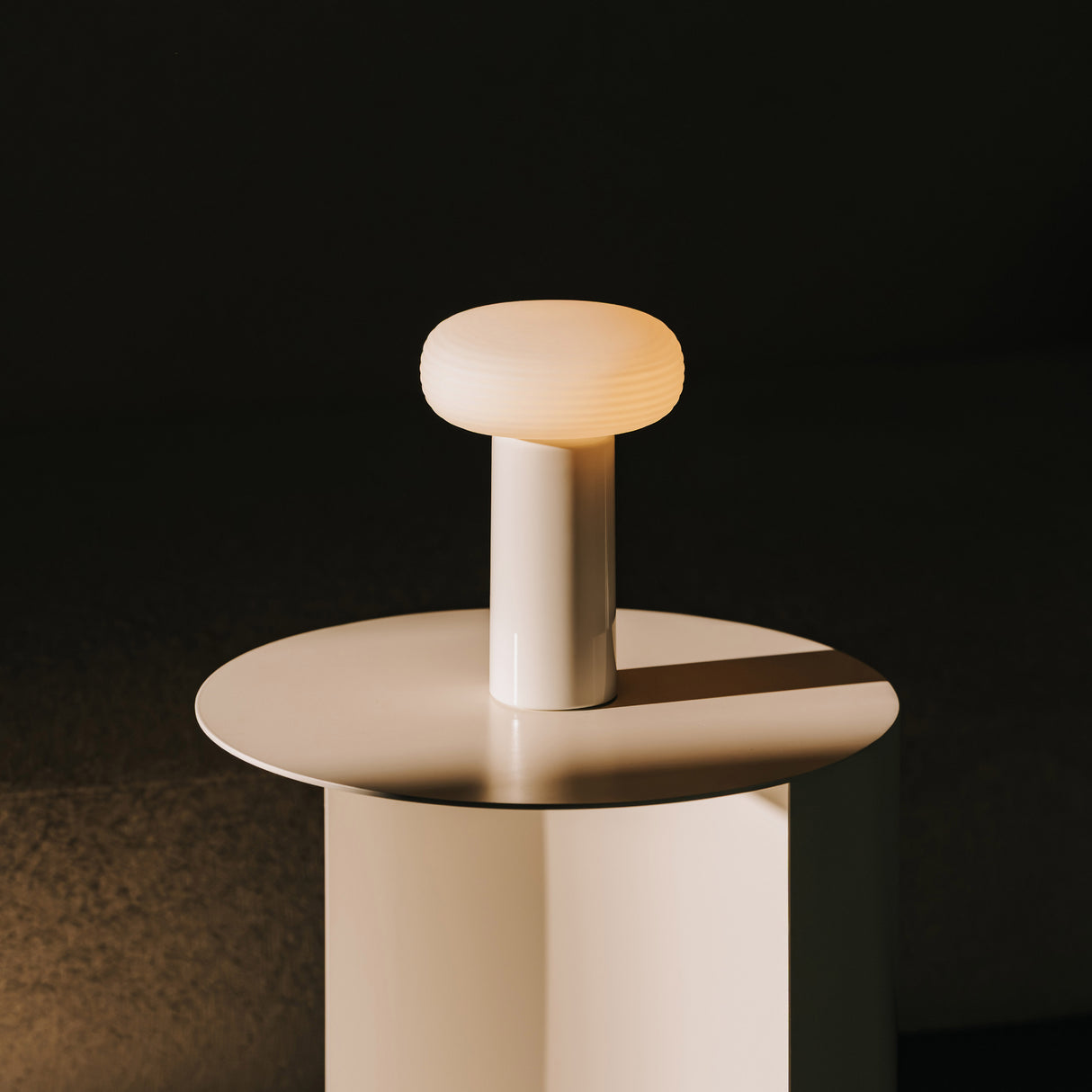 kubrick・Belo Portable Lamp 便攜桌燈