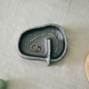 SANRO・Raw cast tray