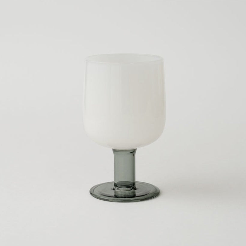 amabro・TWO TONE WINE GLASS 玻璃高腳杯
