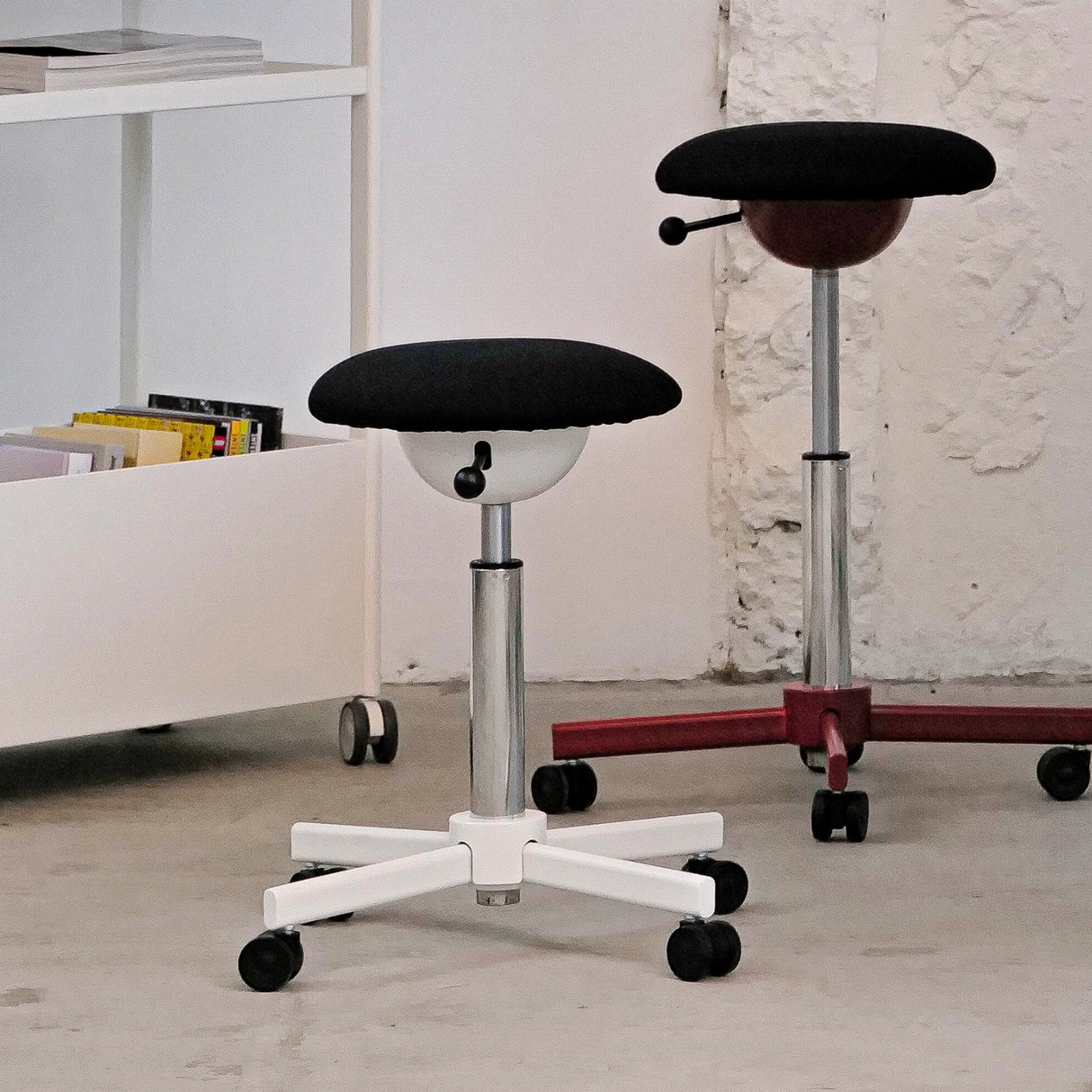 rareraw・RRW STOOL 升降滾輪椅