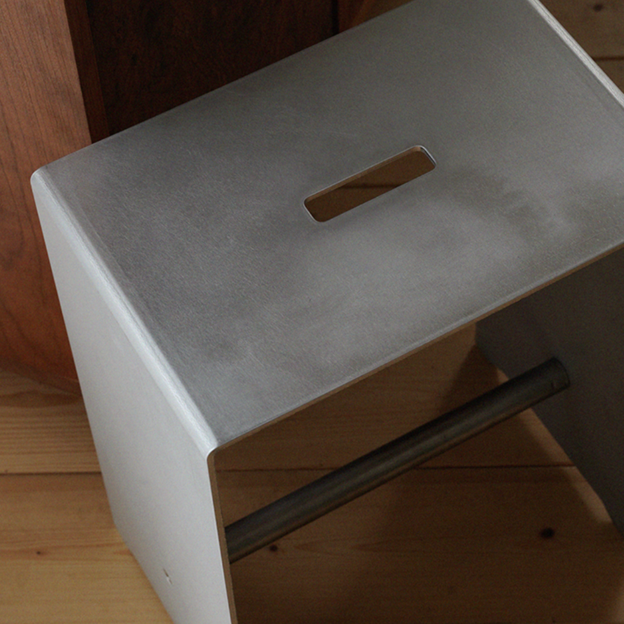 rhombus lab・Aluminium Stool 430 鋁製矮凳
