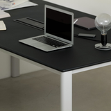 rareraw・RRW MEETING TABLE