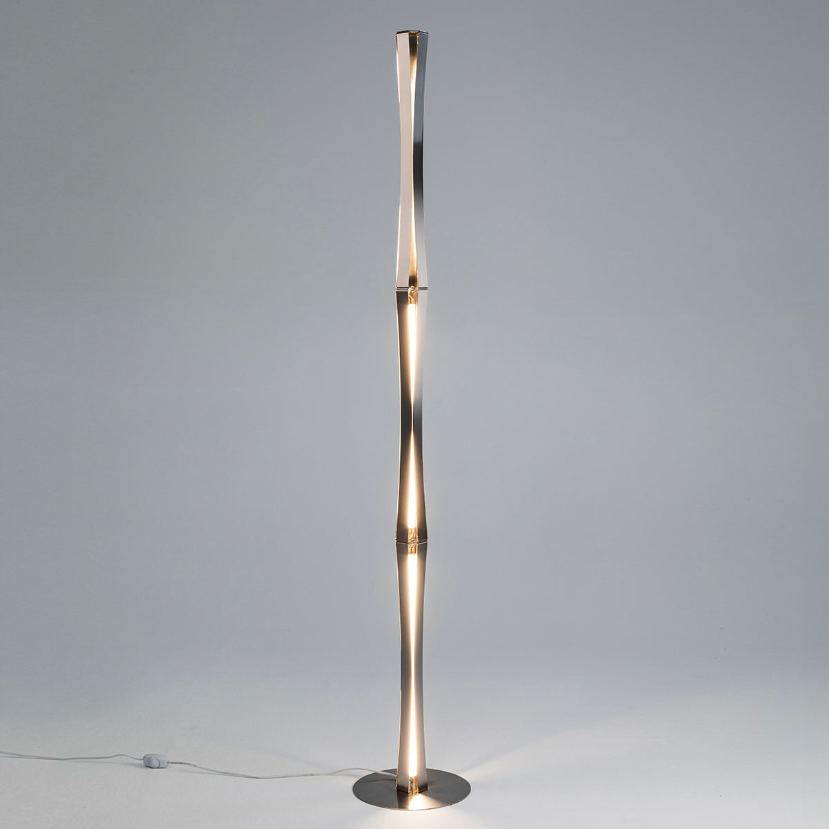 Mo_&_A・Bamboo Floor Lamp 立燈