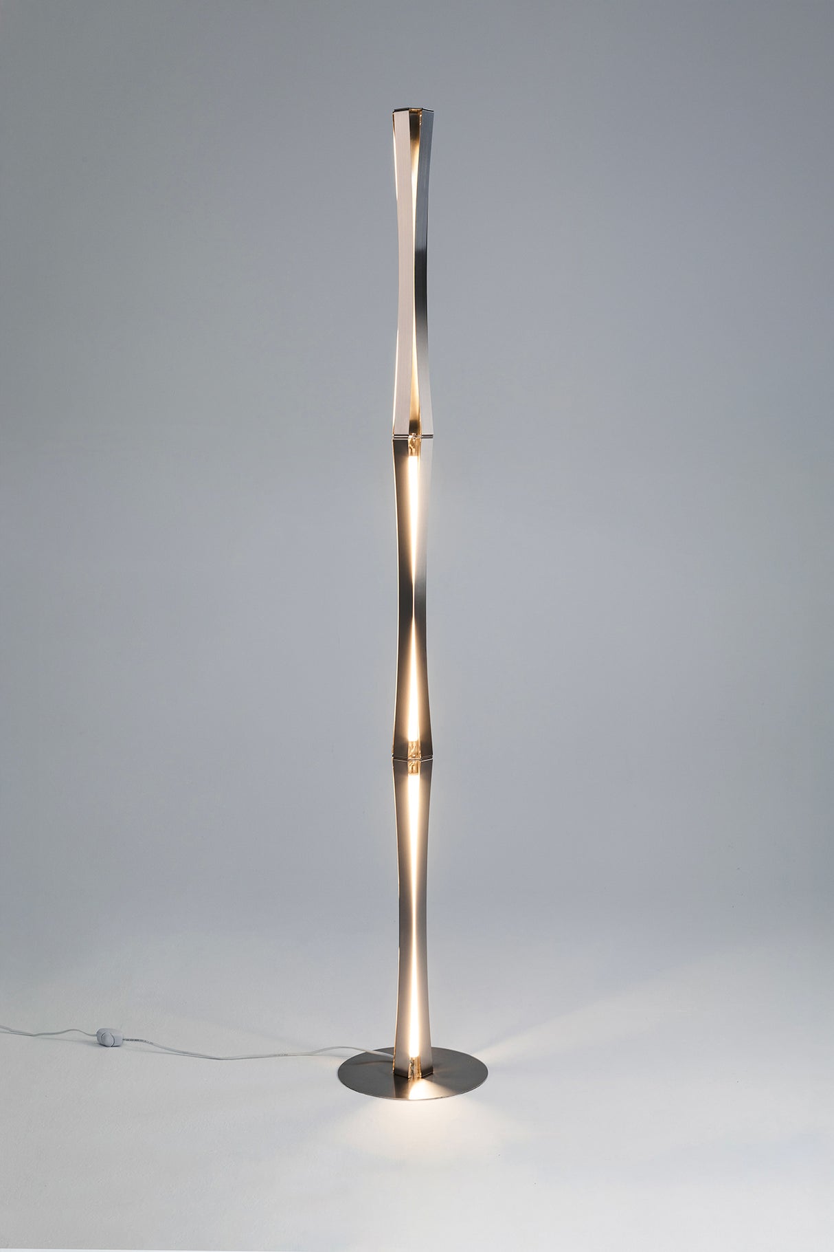 Mo_&_A・Bamboo Floor Lamp 立燈