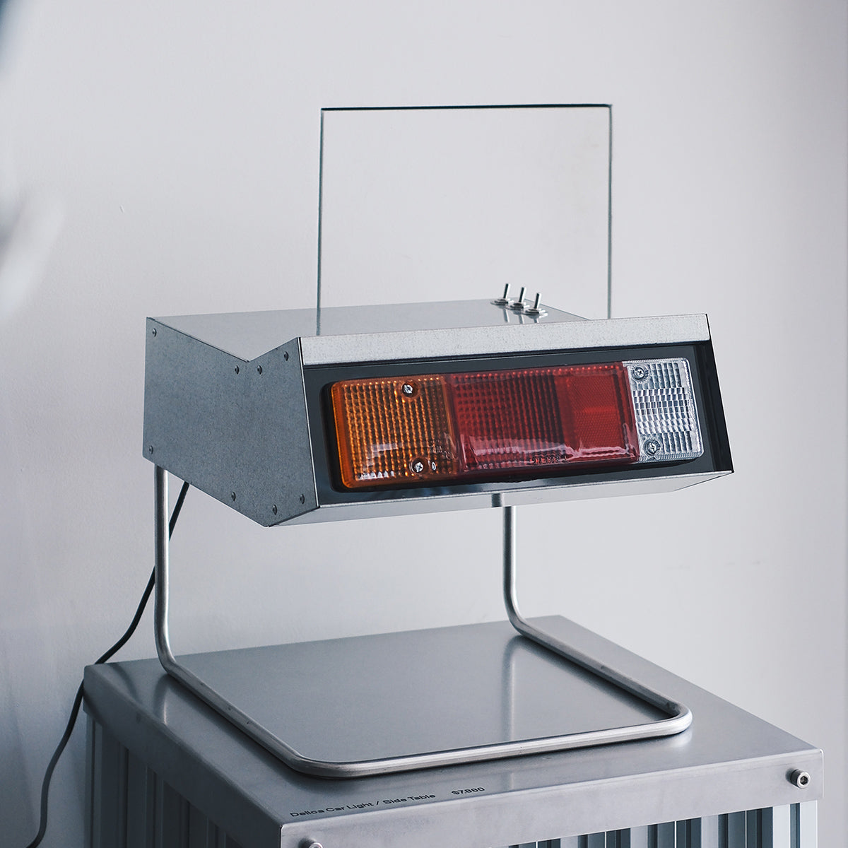 Mo_&_A・Delica Car Light Side Table 車燈邊桌
