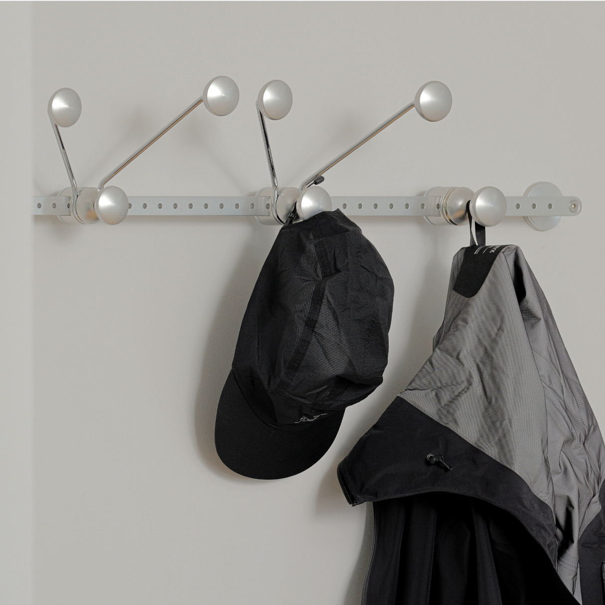 rareraw・DOT HANGER 掛衣桿