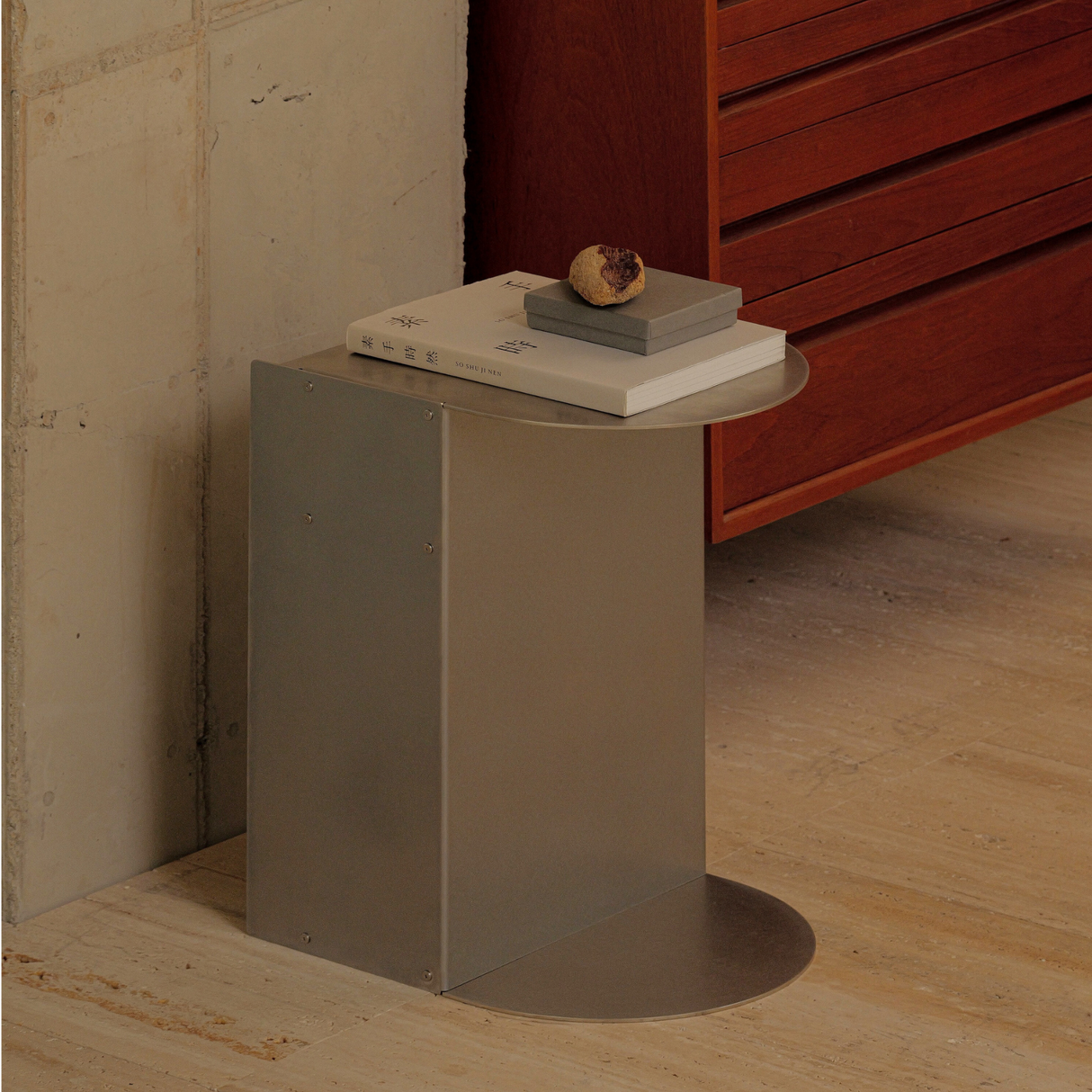 rareraw・FLIT TABLE 2.0 不銹鋼圓弧邊桌