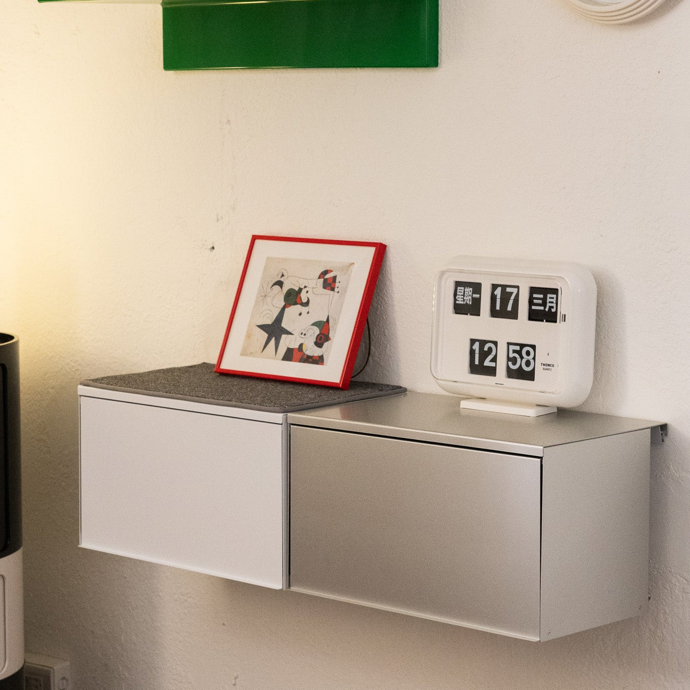 ARCHE・Frame Cabinet