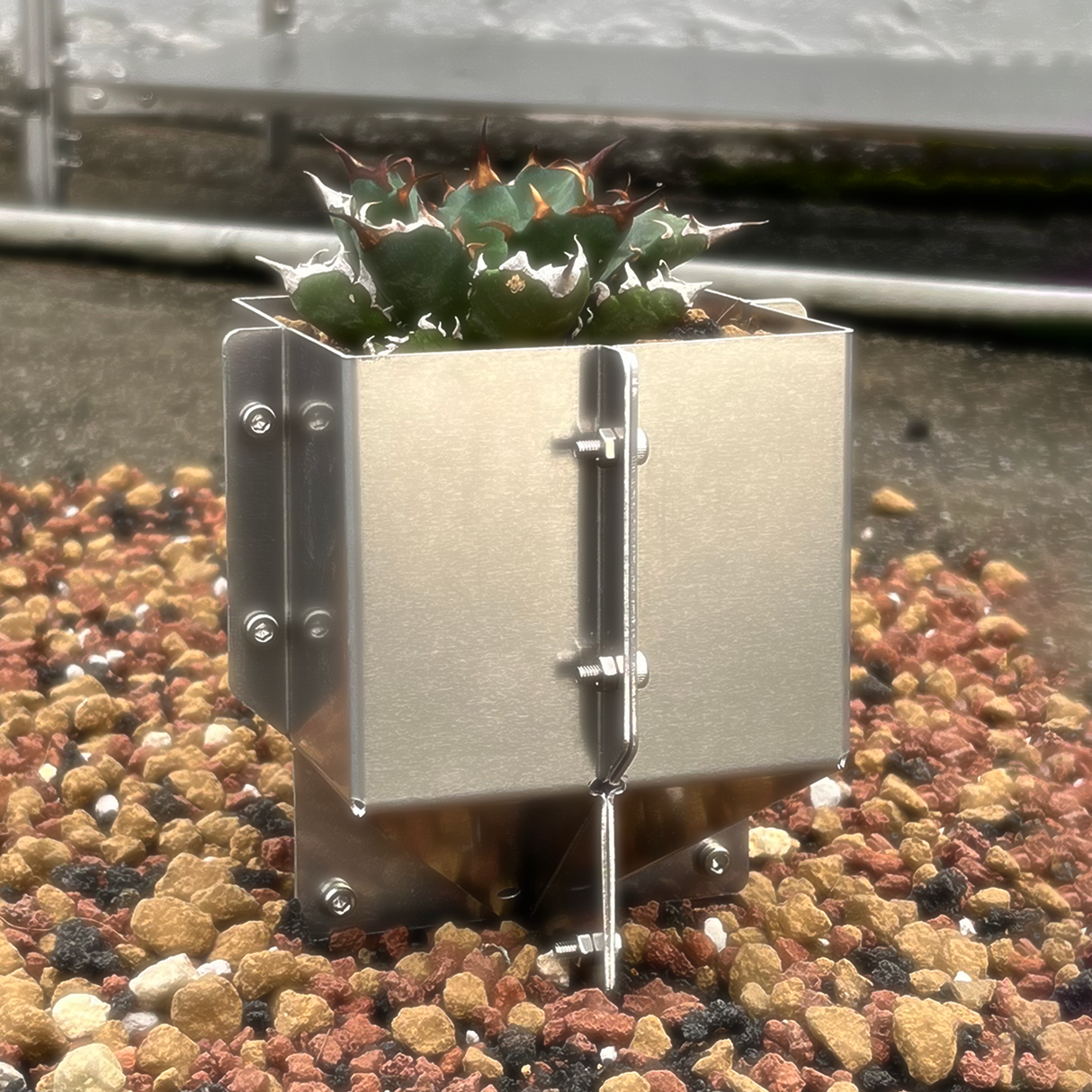 Mo_&_A・Bolted-Joint Planter 不鏽鋼花盆