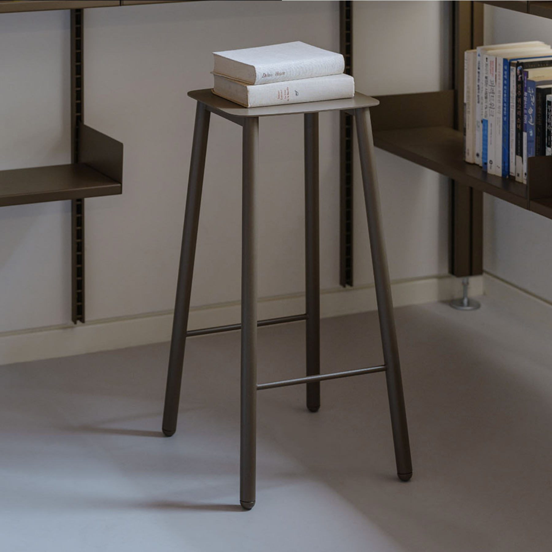 rareraw・PIN BAR STOOL