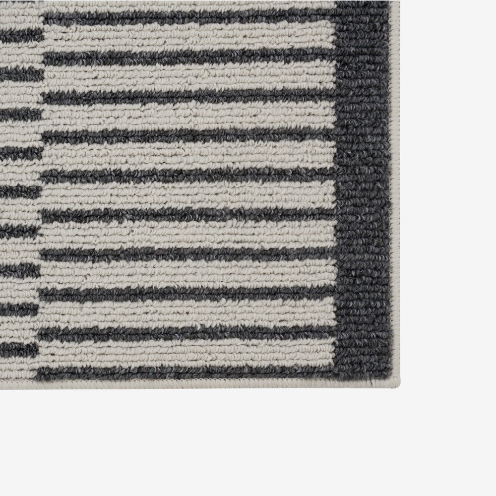 Berhe・Zebra Rug 地毯