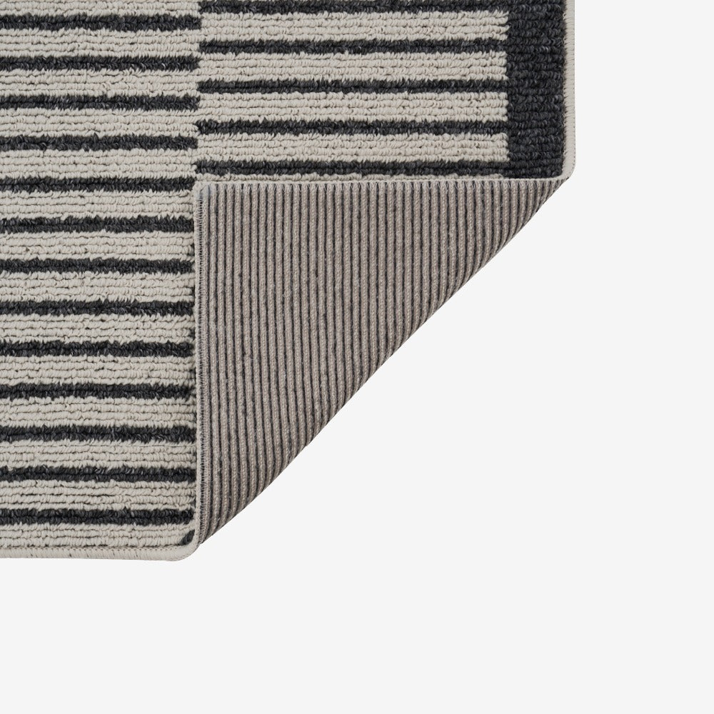 Berhe・Zebra Rug 地毯